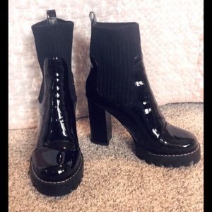 Black heel boots
